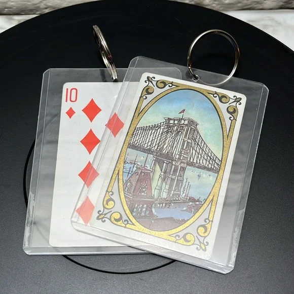 TIFFANY & CO.VINTAGE PLAYING CARD KEYCHAIN/ BAG CHARM.♦️SUIT BROOKLYN BRIDGE - Picture 8 of 8